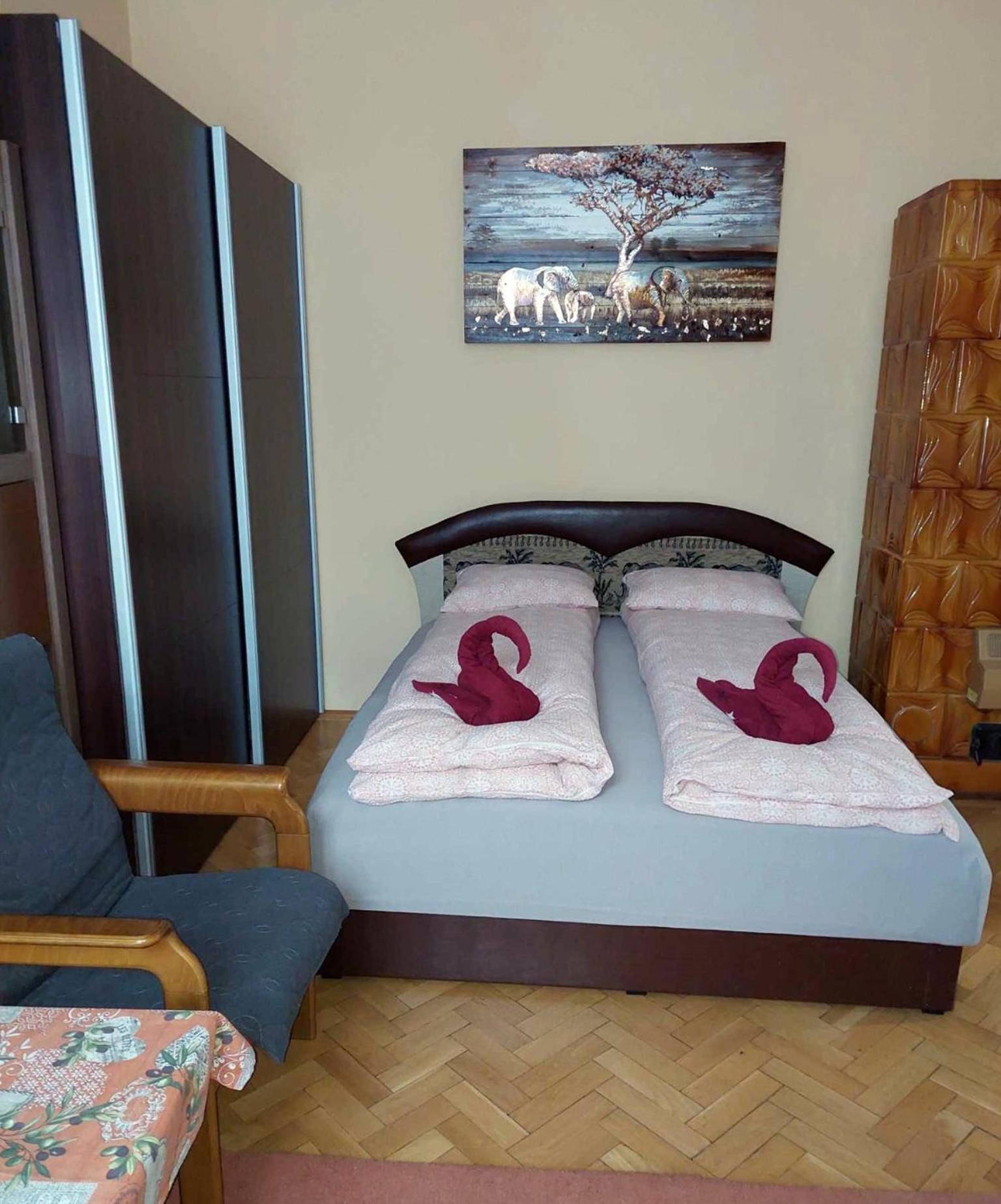 Belvarosi Erdesz-Lak Sopron Ngoại thất bức ảnh
